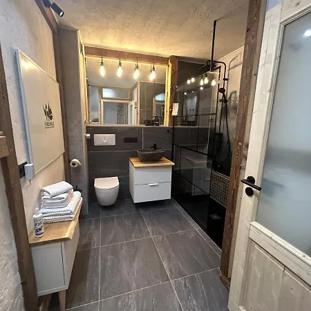Fabelwald Black Forest Apartment *